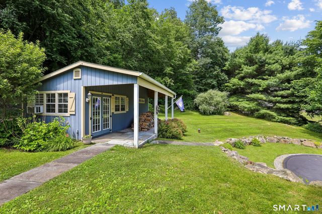 6 McNulty Drive, New Milford, CT 06776