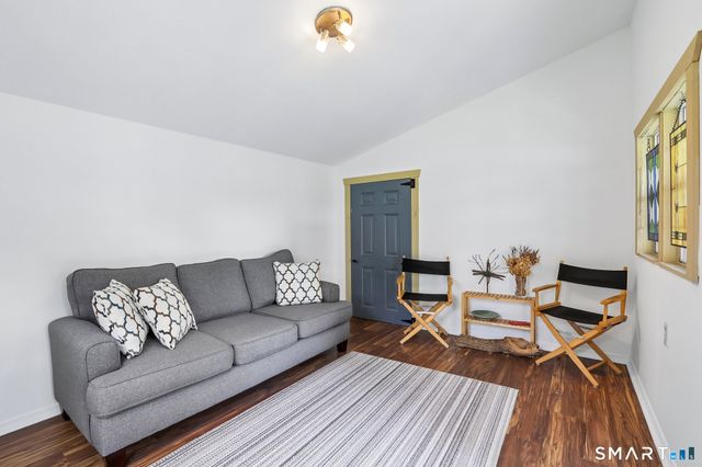 6 McNulty Drive, New Milford, CT 06776