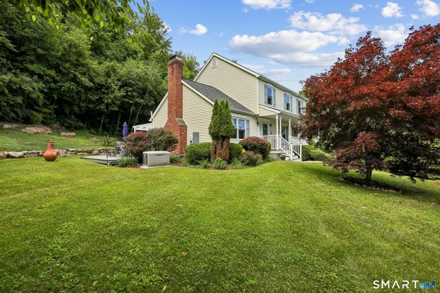 6 McNulty Drive, New Milford, CT 06776