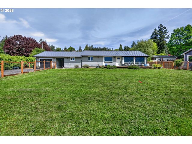 241 Ne SHEPHERD Ave, Stevenson, WA 98648