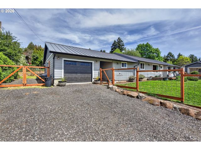 241 Ne SHEPHERD Ave, Stevenson, WA 98648