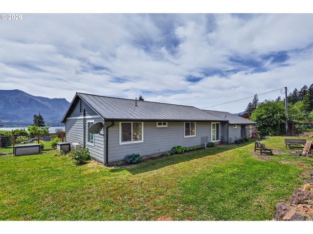 241 Ne SHEPHERD Ave, Stevenson, WA 98648