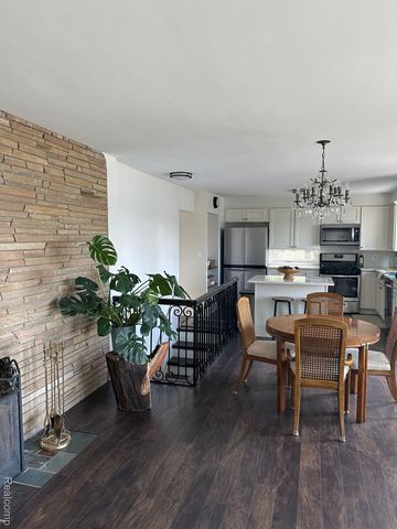 1700 Hamilton Drive, Bloomfield Hills, MI 48302