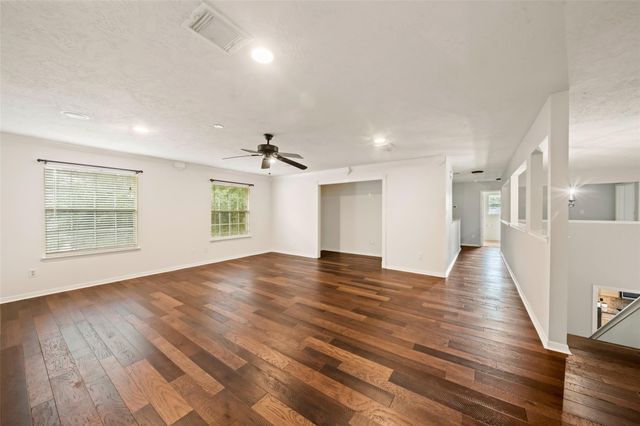 8014 Sports Haven Drive, Humble, TX 77346