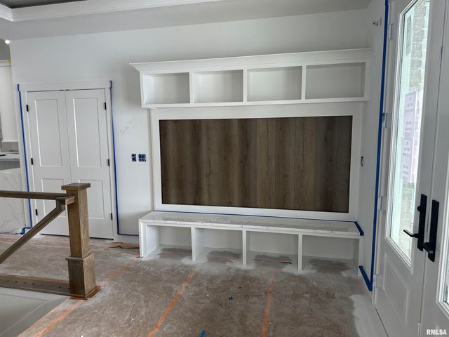 1708 E 59TH Court, Davenport, IA 52807