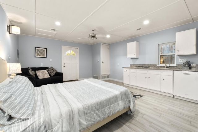 5307 Halmark DR, Austin, TX 78723