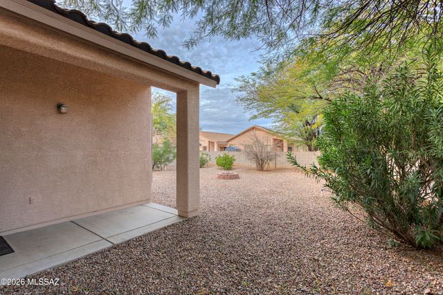 457 E Camino Limon Verde, Sahuarita, AZ 85629