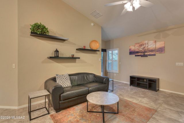 457 E Camino Limon Verde, Sahuarita, AZ 85629