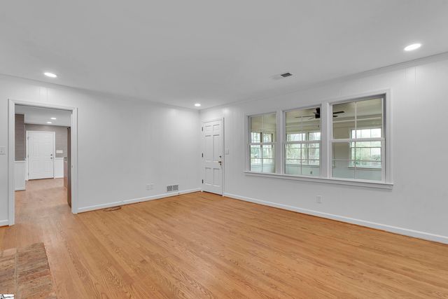 401 Southway Street, Easley, SC 29640