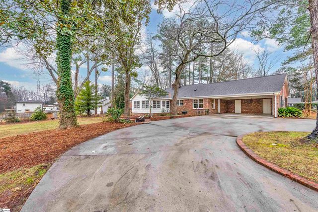 401 Southway Street, Easley, SC 29640