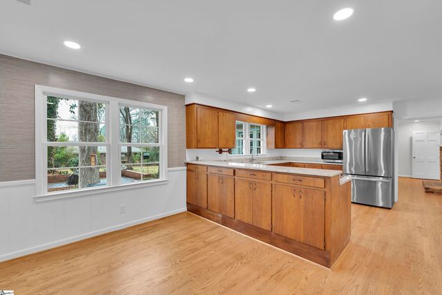 401 Southway Street, Easley, SC 29640