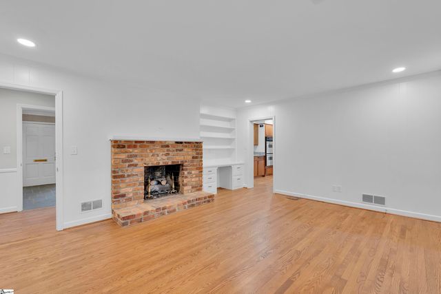 401 Southway Street, Easley, SC 29640