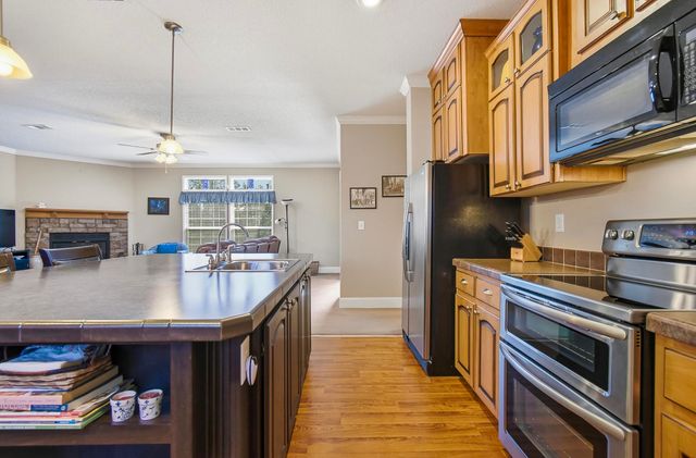 641 SE Sequoyah Trail, Lee, FL 32059