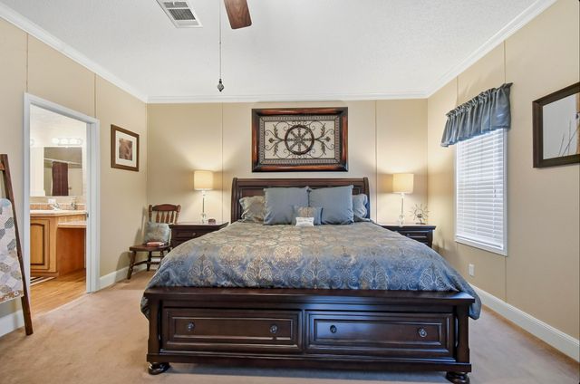 641 SE Sequoyah Trail, Lee, FL 32059