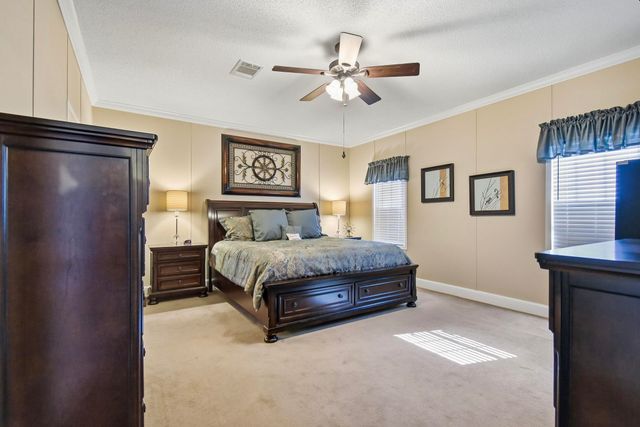 641 SE Sequoyah Trail, Lee, FL 32059