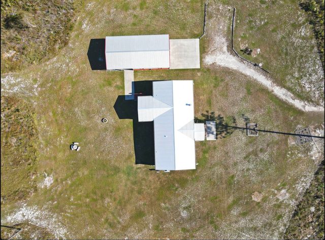 641 SE Sequoyah Trail, Lee, FL 32059