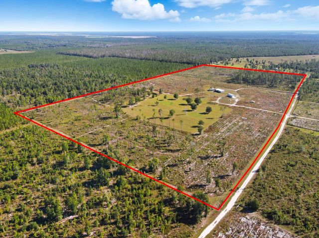 641 SE Sequoyah Trail, Lee, FL 32059