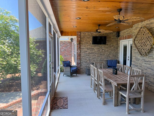 519 Thompson Level Road, Lyons, GA 30436