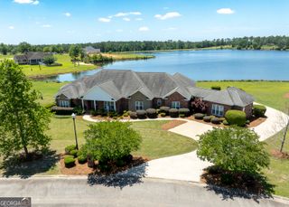 519 Thompson Level Road, Lyons, GA 30436
