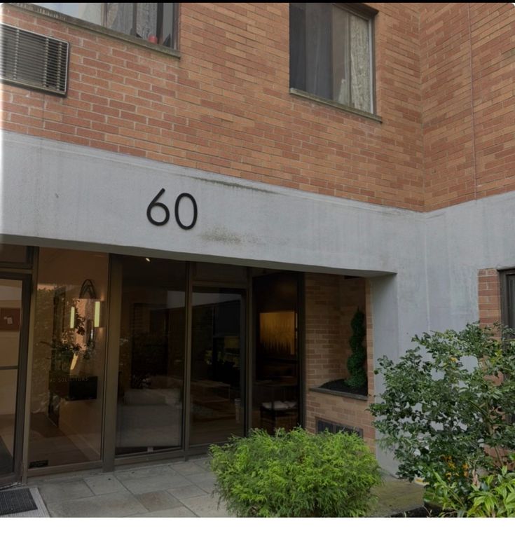 60 Pleasant St 208, Arlington, MA 02476