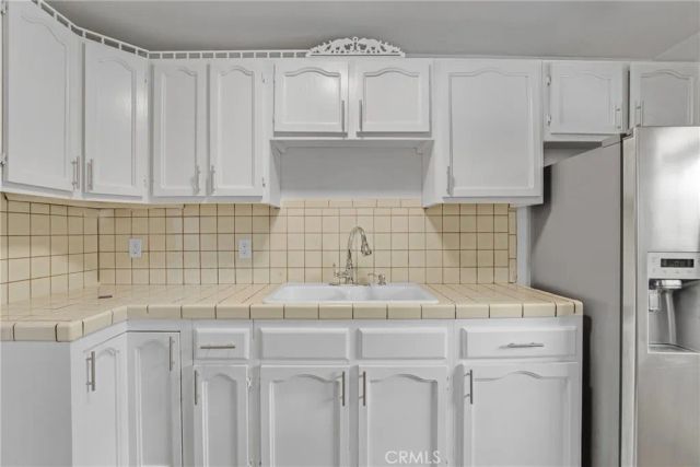 506 S Kern Avenue, Los Angeles, CA 90022