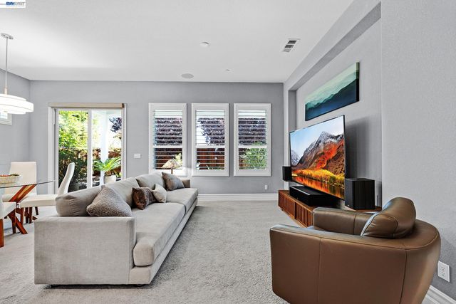 1810 Moscato Pl, Brentwood, CA 94513