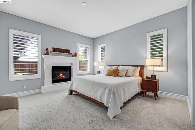 1810 Moscato Pl, Brentwood, CA 94513