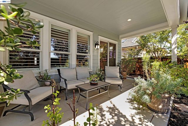 1810 Moscato Pl, Brentwood, CA 94513