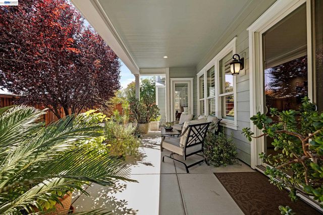 1810 Moscato Pl, Brentwood, CA 94513