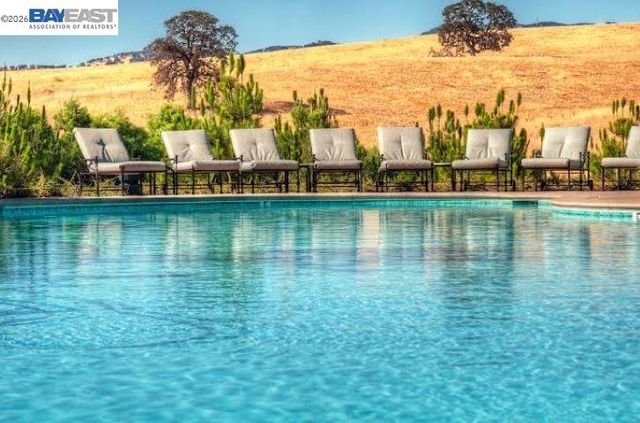1810 Moscato Pl, Brentwood, CA 94513