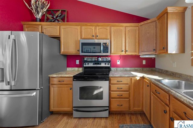 101 La Costa Court, Mankato, MN 56001