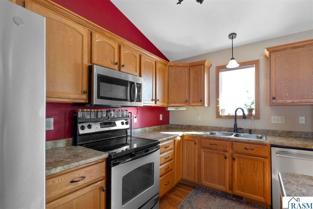 101 La Costa Court, Mankato, MN 56001