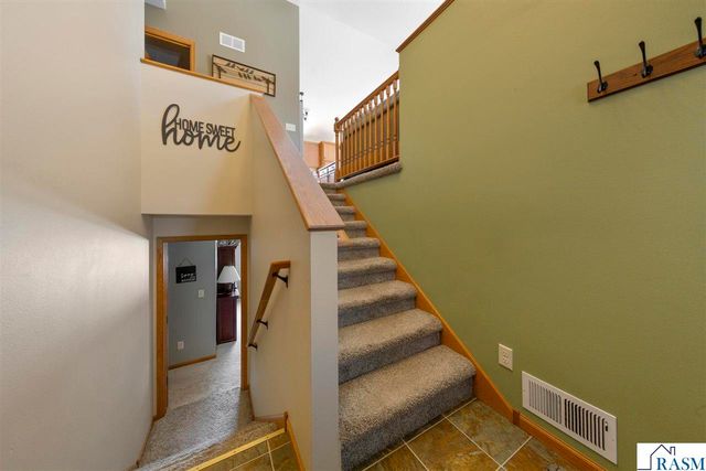 101 La Costa Court, Mankato, MN 56001