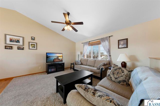 101 La Costa Court, Mankato, MN 56001