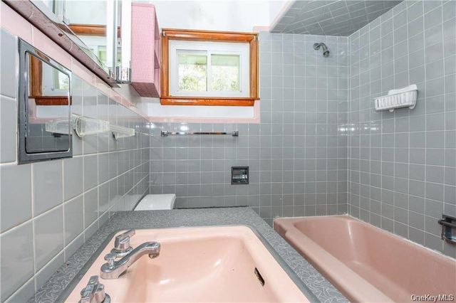 26 Montrose Point Road, Montrose, NY 10548