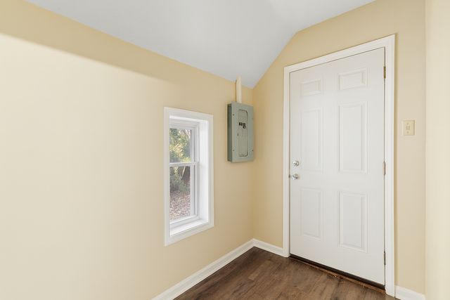 2736 16th Avenue S, Minneapolis, MN 55407