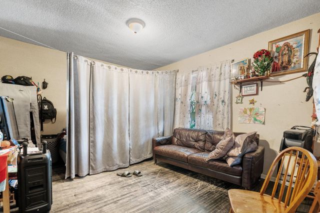 2736 16th Avenue S, Minneapolis, MN 55407