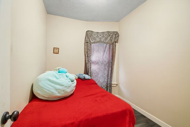 2736 16th Avenue S, Minneapolis, MN 55407