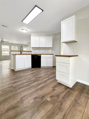 11735 Silent Elm Street, Houston, TX 77044