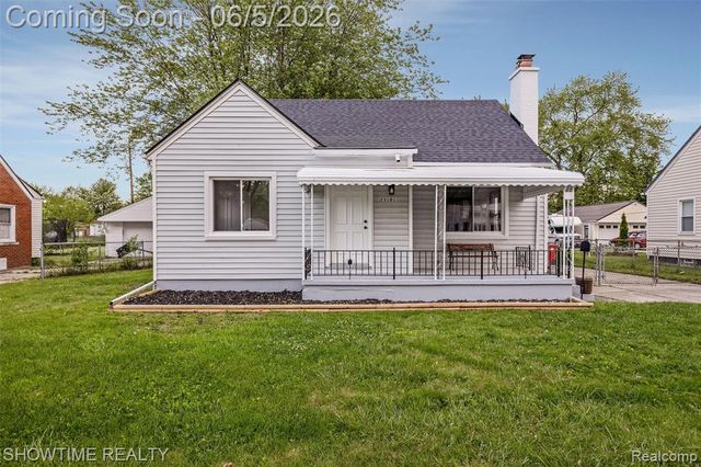 23101 Shakespeare Avenue, Eastpointe, MI 48021
