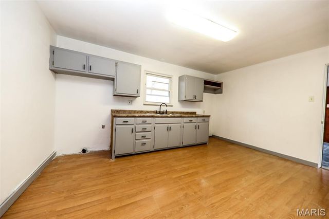 29 Hadfield Lane, Caseyville, IL 62232