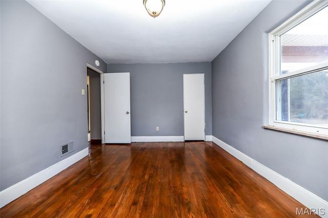 29 Hadfield Lane, Caseyville, IL 62232