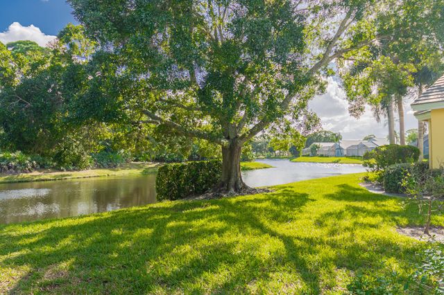 7220 Marsh Terrace, Port St Lucie, FL 34986