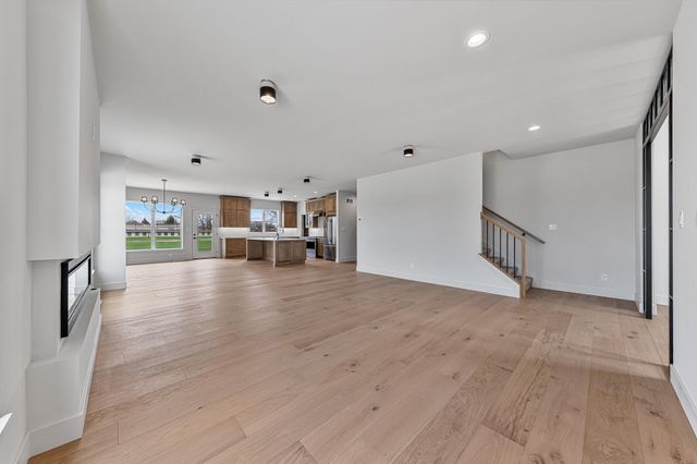 9523 Hook Street, Highland, IN 46322