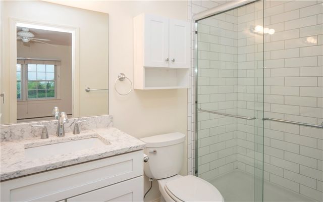 20 Indian Avenue 12, Portsmouth, RI 02871