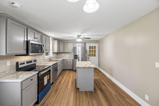 610 Hickory Circle, Ringgold, GA 30736