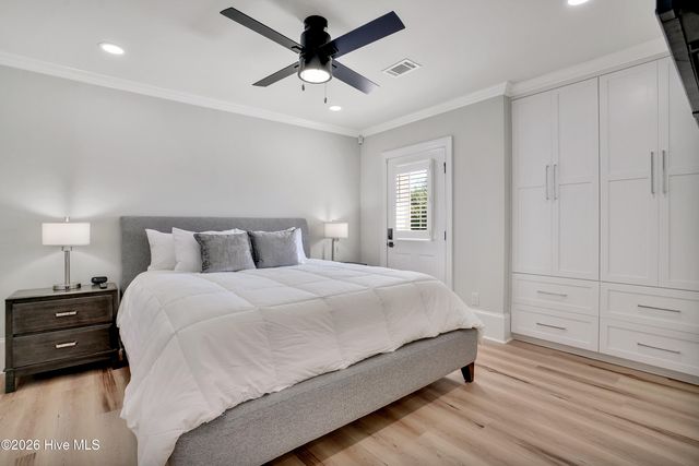 102 S 2nd Street Unit 215 & Unit 218, Wilmington, NC 28401