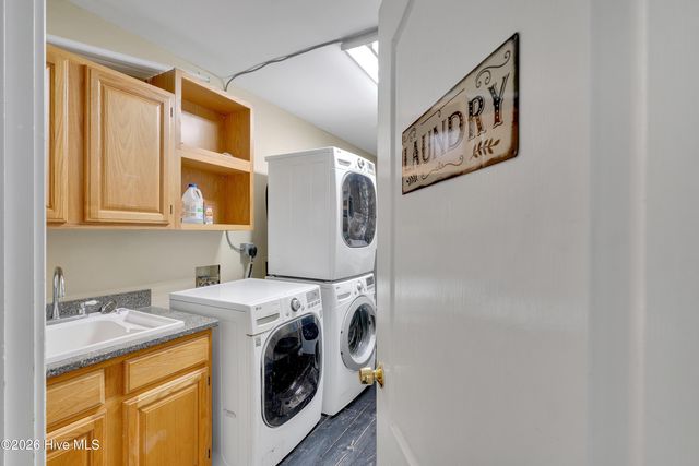 102 S 2nd Street Unit 215 & Unit 218, Wilmington, NC 28401
