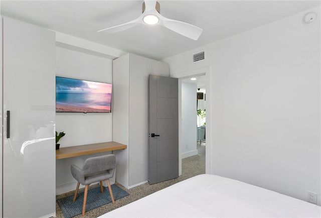 601 NE 33rd Street, Oakland Park, FL 33334