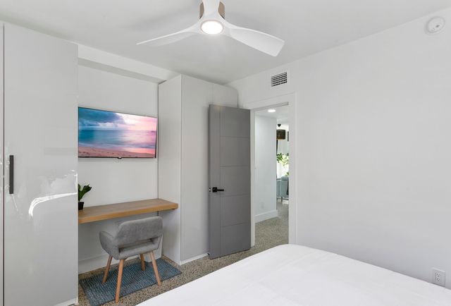 601 NE 33rd Street, Oakland Park, FL 33334